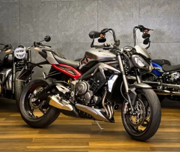 TRIUMPH STREET TRIPLE RS 2022/2022