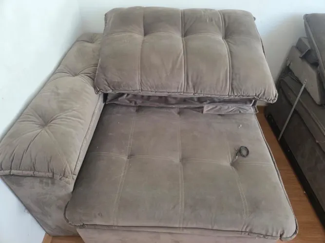 Sofá retrátil reclinável 2 lugares 