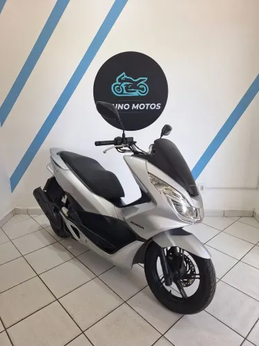 Pcx 2018, muito bem conservada!
