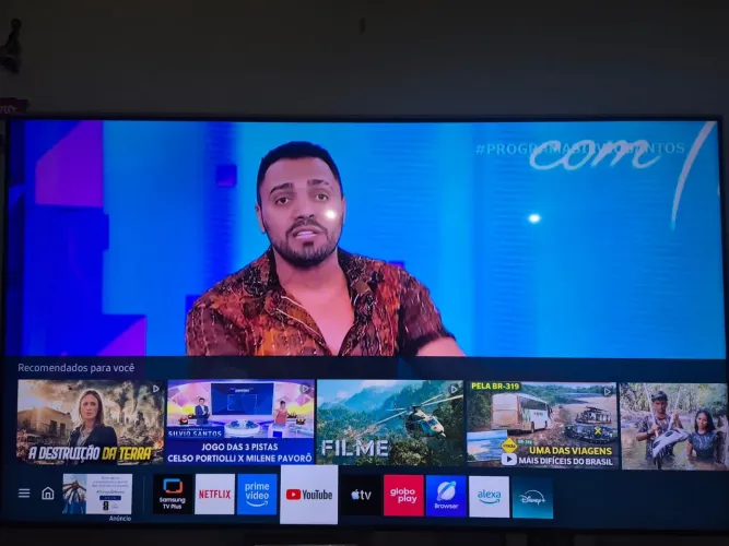TV de 65 polegadas