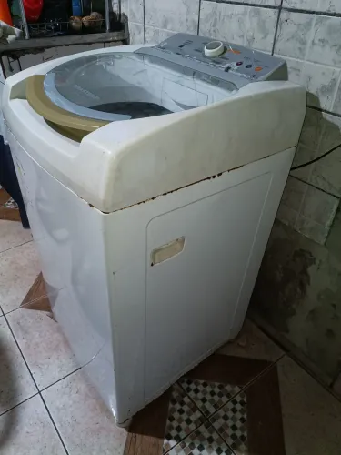 Pra vender logo R$ 500,00 Máquina de lavar Brastemp 9kg funcionando perfeaceitamente 