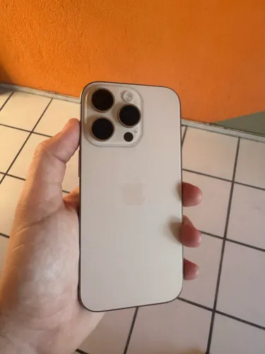Iphone 16 pro 128gb 93%