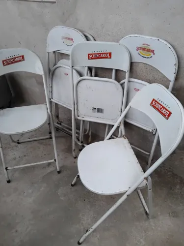 CADEIRAS DE FERRO