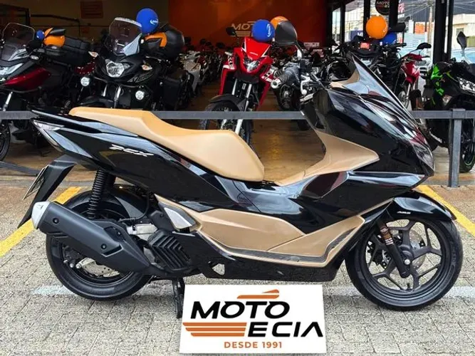 Honda PCX 160 DLX