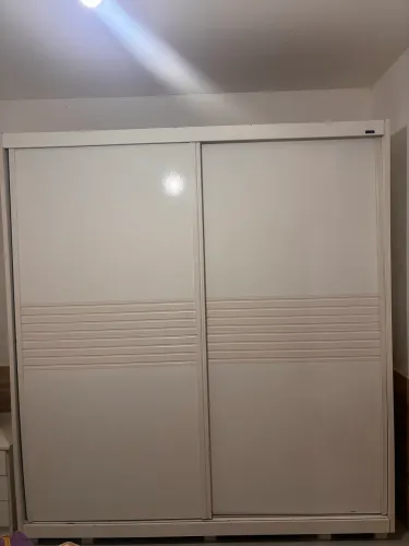 Guarda-roupa grande 2,05m - espaçoso