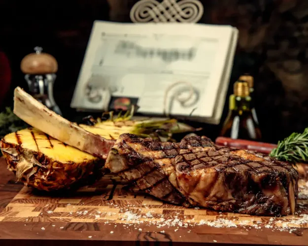 Retorno Garantido: Restaurante Premium com Clientela Formada à Venda