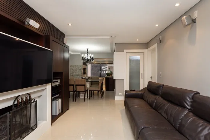 Apartamento para alugar com 3 quartos no Centro Civico em Curitiba