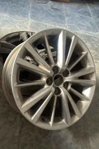 Roda liga leve Corolla 15 a 18 