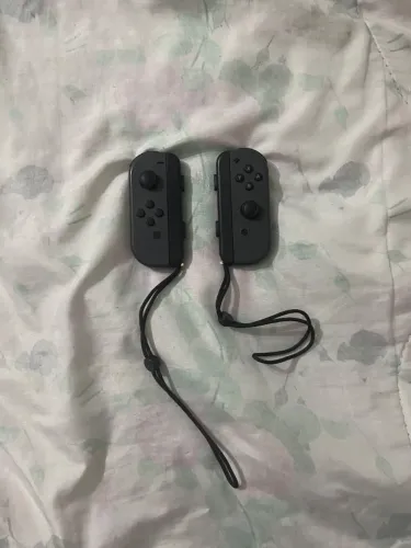 Joy-Cons Originais Nintendo Switch (LEIA A DESCRIÇÃO)