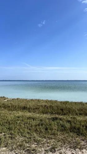 Terreno no condomínio Salinas - Arraial do Cabo 360m²