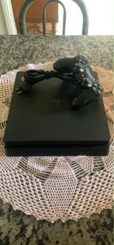 Vendo PS4 Slim 1Tb