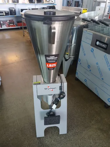 Liquidificador Industrial 25 Litros Basculante LB25 - Skymsen