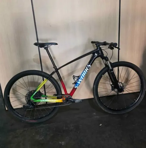 Bicicleta aro 29 carbono relação Gx Lunar