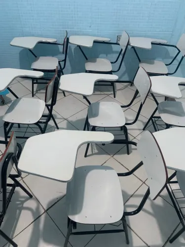 Cadeira escolar