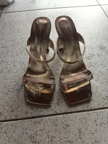 Sandálias Douradas Sonho dos Pés