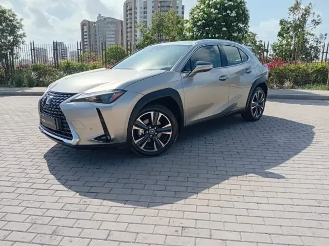 Lexus UX-300h 2.0 16V Aut. (híbrido) 2025