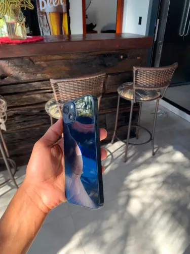 iPhone 13