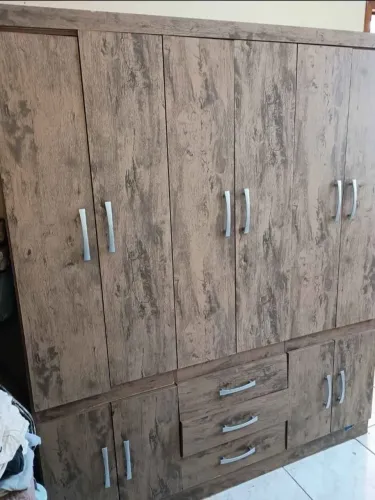 Guarda roupa (Entrego desmontado)