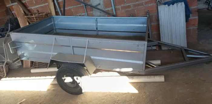 CARRETINHA REBOQUE PARA CARROS
