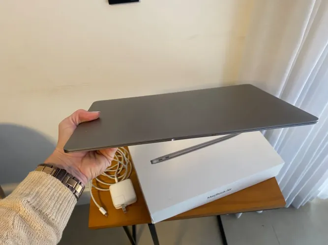MacBook Air 13 8gb memória 250gb ssd