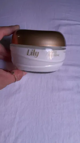 Creme lily O Boticário 
