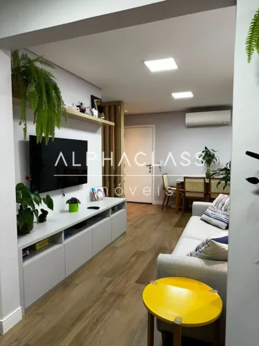 Vendo apartamento mobiliado em Alphaville - Edifício Glass