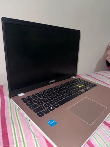 Notebook ASUS E510 Rosa