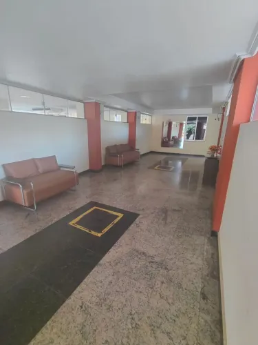 Alugo apartamento em São Brás
