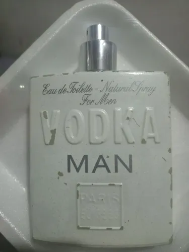PERFUMES (M),(F)