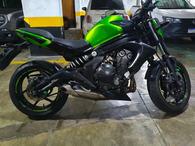 Kawasaki Er6n muito linda