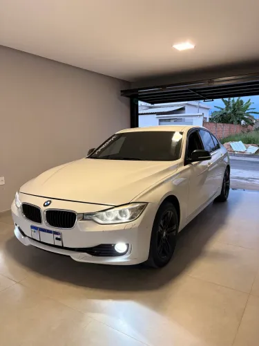 BMW 320I A 2.0 Turbo/activeflex 16V 184cv 4P 2014