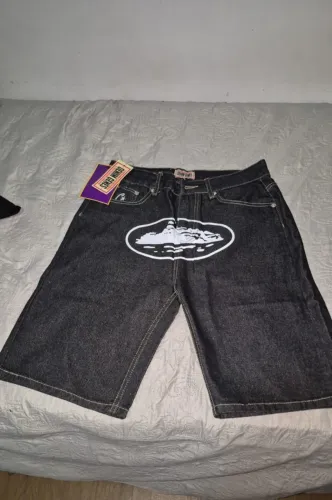 Jorts Corteiz tamanho L/EUA M/Brasil