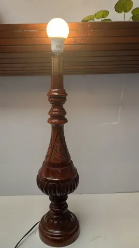 Antigo Abajur De Madeira Entalhado 57 cm - Funcionando