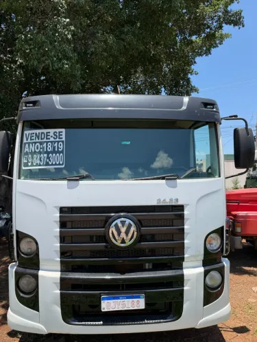 VW 24-330 6x2 2018/19