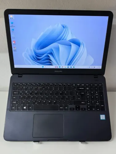 NOTEBOOK SAMSUNG - Intel Core i5 - 16GB RAM - SSD 480GB - Bateria Excelente!!!