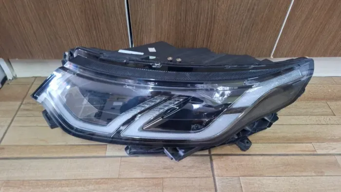 Farol Esquerdo Discovery Sport