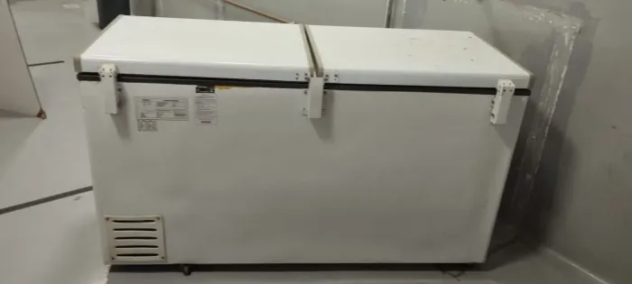 Vendo freezer horizontal 400litros 