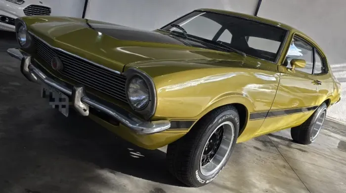 Ford Maverick Super Sedan 8 Cilindros 12V Gasolina 4P Manual 1975
