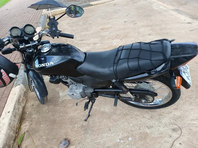 Vende se Fan 125 valor 6.000 aceito propostas
