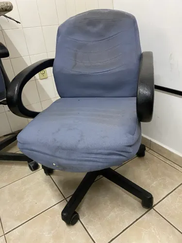 cadeira de escritório azul