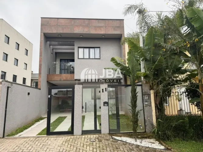 CENTRO DE PINHAIS SOBRADO MODERNO RUA SEM SAIDA