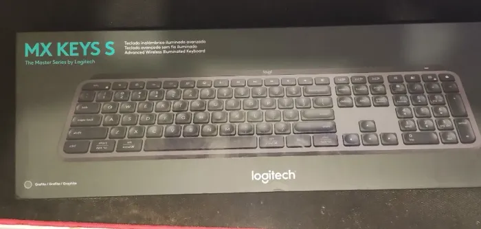 Teclado Sem Fio Logitech MX Keys S Premium - Grafite (Com Caixa Original)