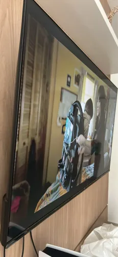 TV SMART 50 POLEGADAS TCL( GOOGLE TV E COMANDO DE VOZ)