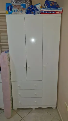 Guarda-roupas