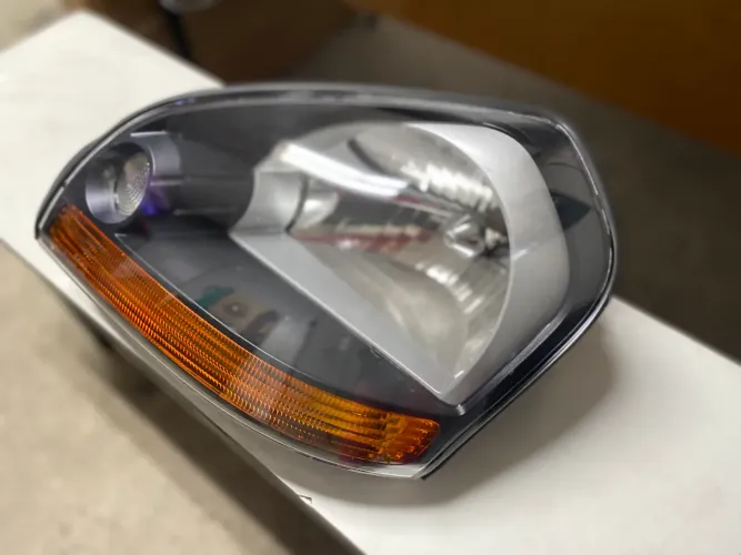Farol Hyundai Tucson 2007/2012 Original