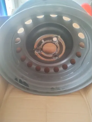 Roda Aro 13 - Original RENAULT Kwid 2025