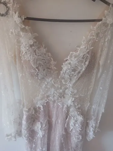 Vendo Vestido de noiva semi novo
