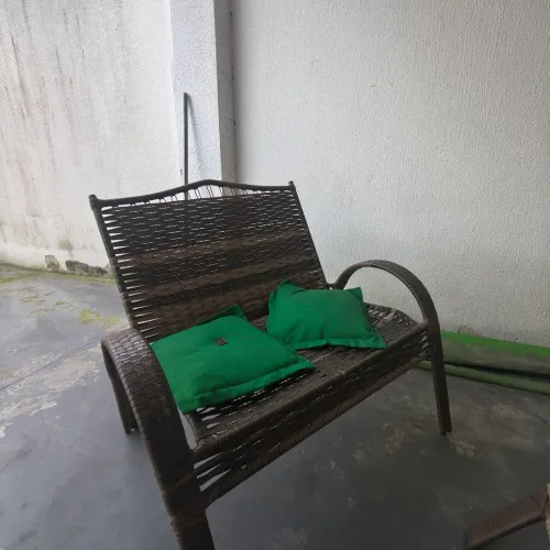 Cadeira artesanal para encantar a sua varanda