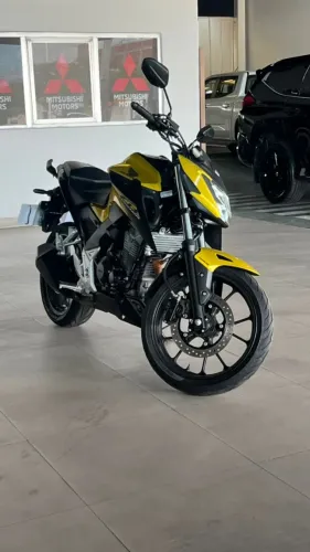 CB 300F