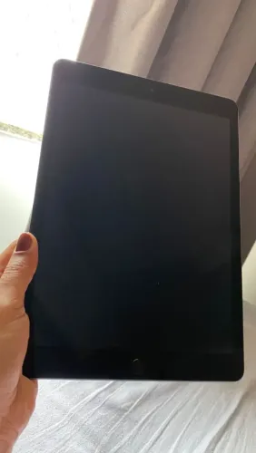 Ipad 7 PERFEITO ESTADO